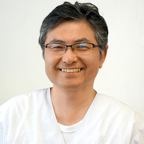 代表：東海林文明
