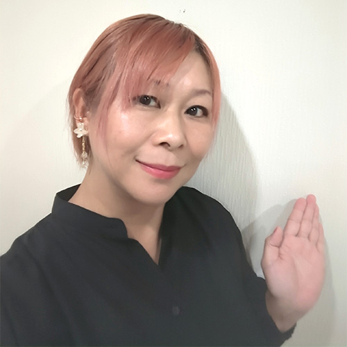 代表：森谷志津江