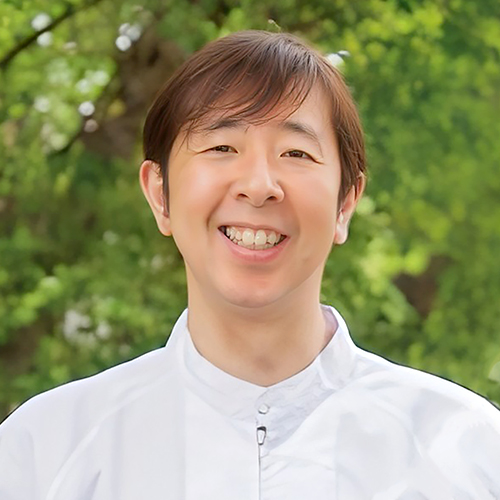 代表：渡辺暁史