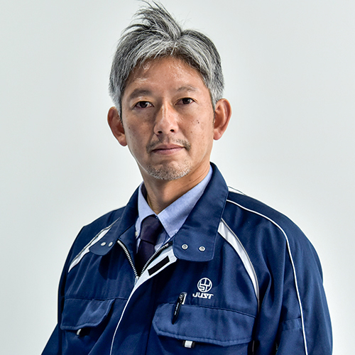 代表取締役社長：岡崎淳一