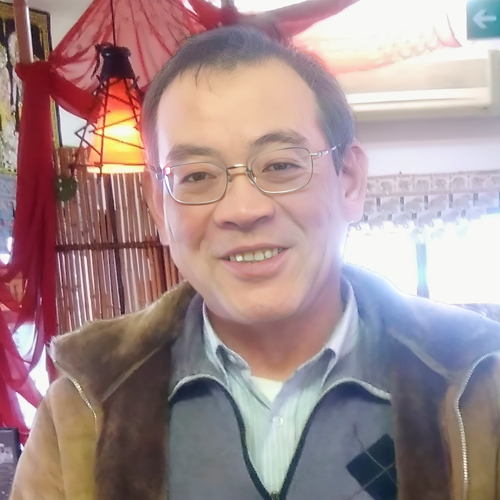 代表：小関恭弘