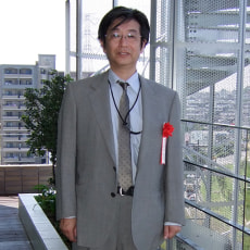 代表:小川義宏