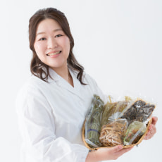 開発部部長:佐藤友美