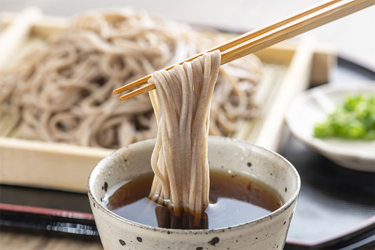 続おそばにの年越し蕎麦（生麺） – 続おそばに