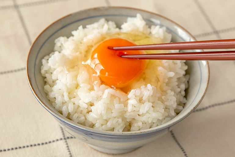 赤卵「いではのもみじ 紅」 – 半澤鶏卵