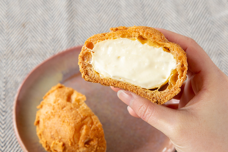 シュークリーム「上山秀」 – 山から