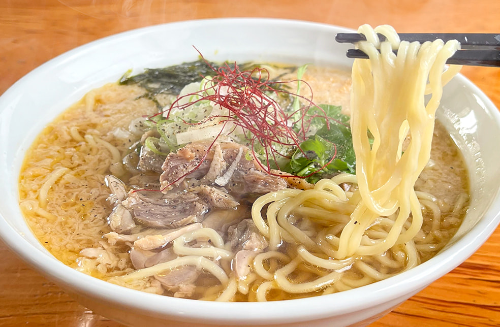 鳥中華(生麺)