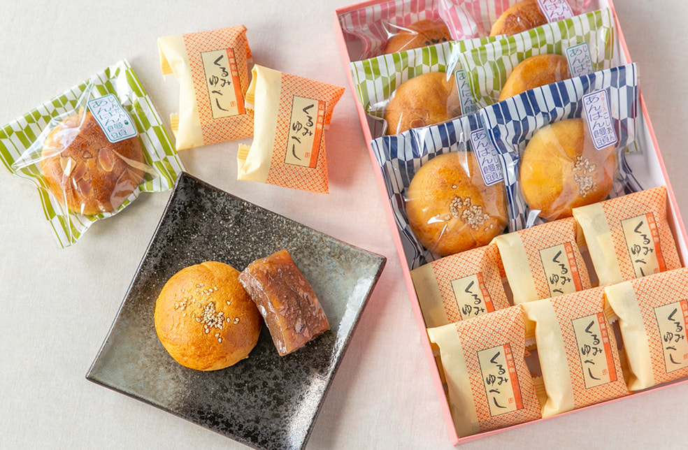くるみゆべしとあんぱん饅頭の詰め合わせ