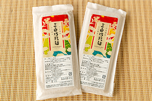 1.&ensp;三百坊の乾麺