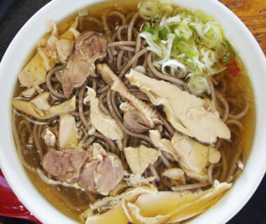 冷たい肉そば（生麺）