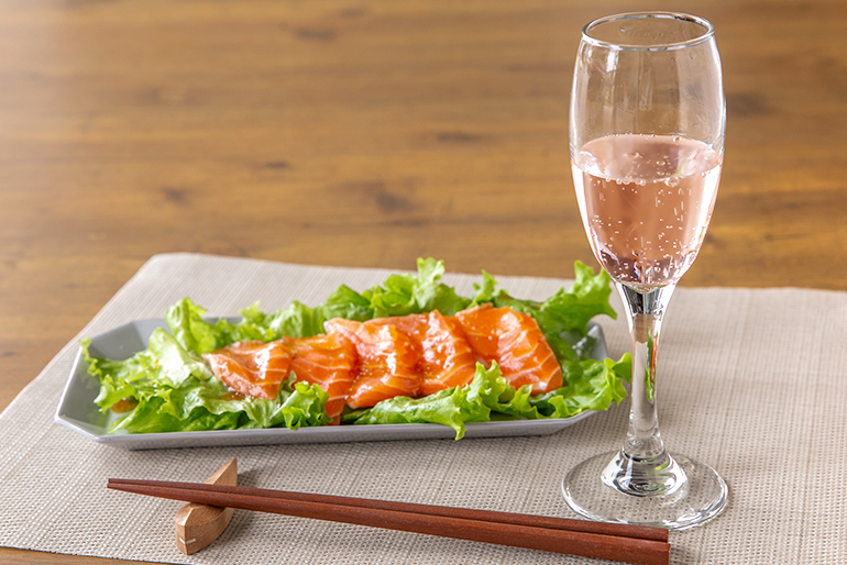 魚介のマリネなど、さっぱりとした料理によく合います
