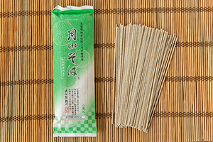 1. 月山そば