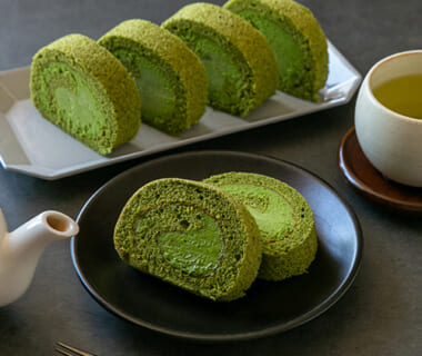 抹茶の生チョコスフレロール