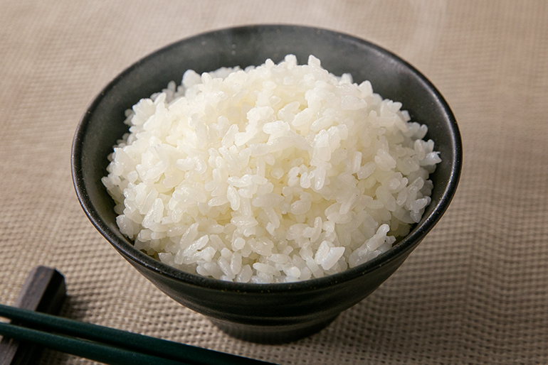 炊き上がりの美しいツヤにうっとり