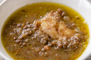 2. 庄内豚とレンズ豆の煮込み