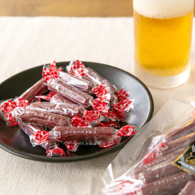 精肉店が手がける「馬肉のドライソーセージ」