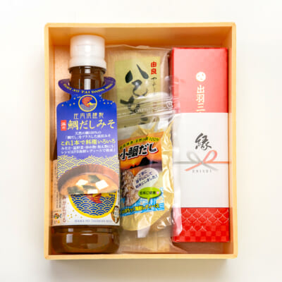 小鯛だしの加工品「ゆらまちっく海鮮レディースセット」