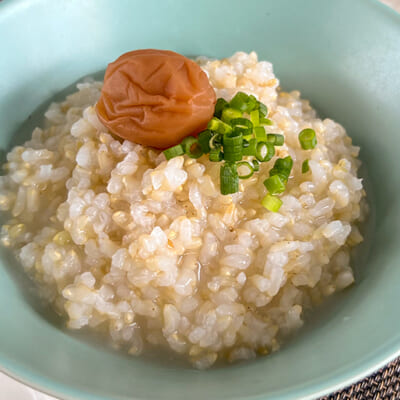「玄米がゆ」は、香ばしくてコクがあります