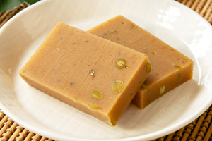 4. 青豆(秘伝豆)