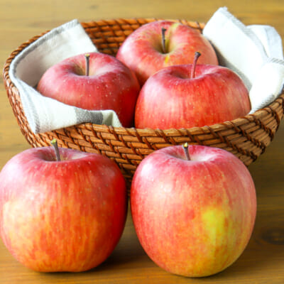 色付きが良く濃厚な甘さの「ふじりんご」