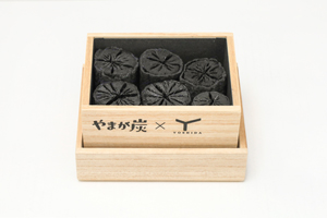 1.&ensp;やまが炭 玉手箱（小）