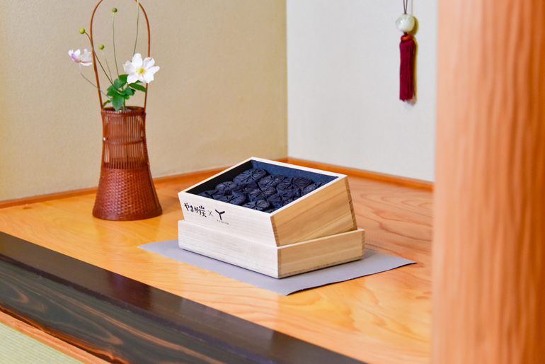 お花のように美しい炭