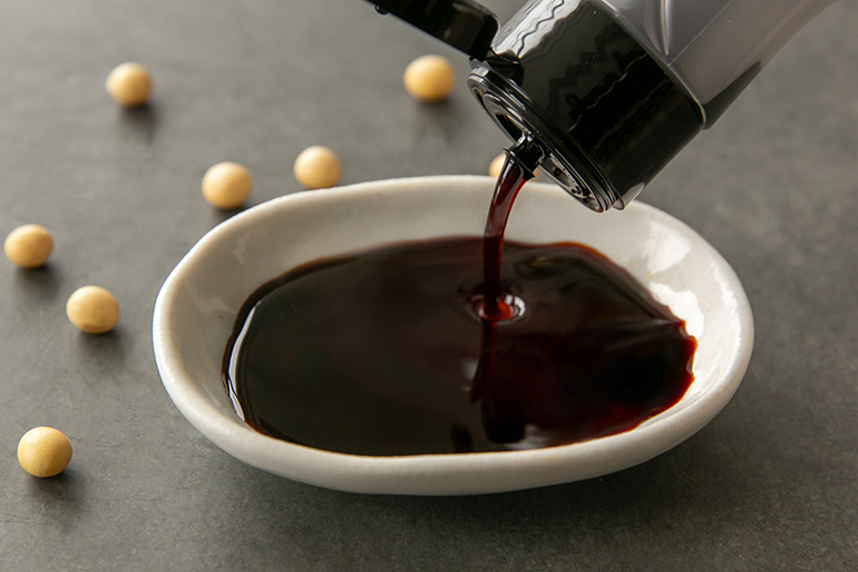 料理屋からも引き合いがある「月山銘醸 再仕込しょうゆ」