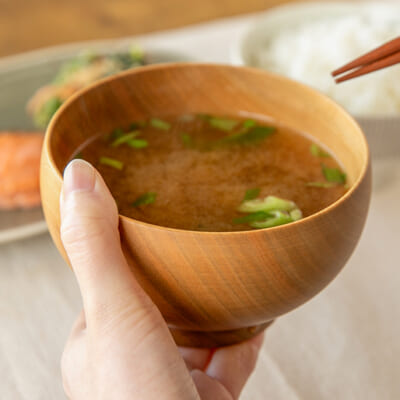食卓に温もりを添えてくれます