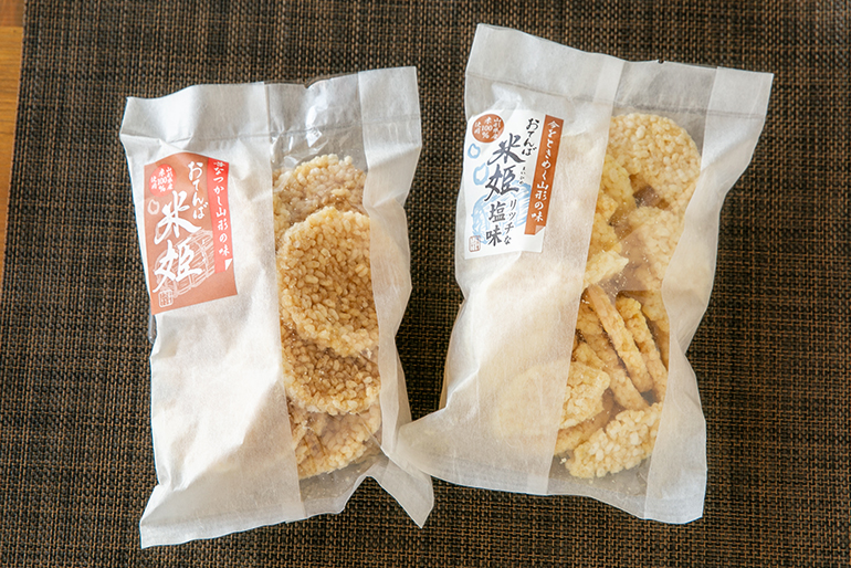 山形県産「はえぬき」の風味豊かなせんべい