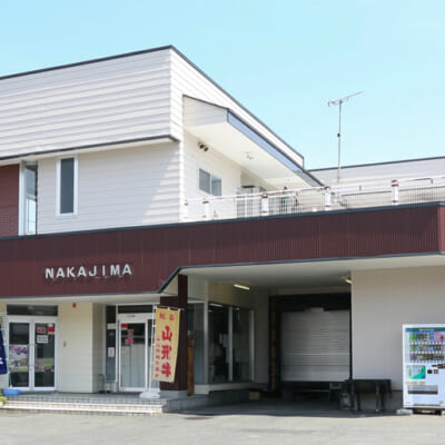 老舗精肉店と獣医師の視点で、命を大切に頂く