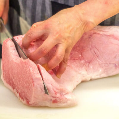 明治14年創業の精肉店が加工してお届けします